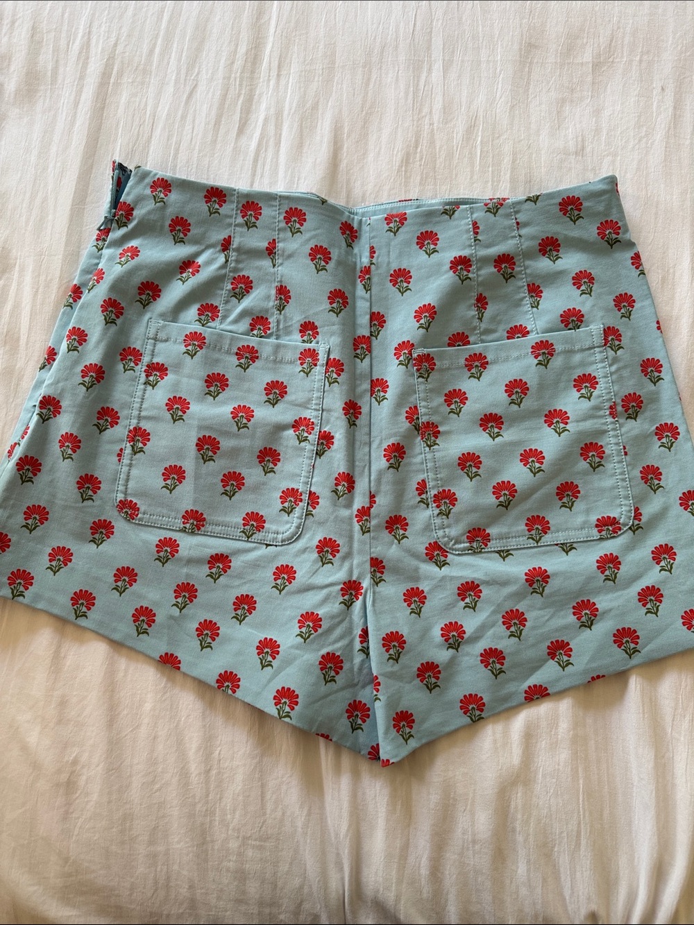Maeve High-Waist Floral Print Women’s Shorts in Light Blue - Picture 2 of 2